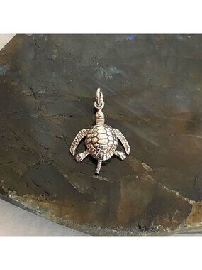Sterling Silver 925 3D Dimensional Articulated Sea Turtle Charm Pendant